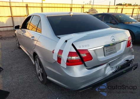 2012 Mercedes-Benz E 350 из США, поврежденный, VIN WDDHF5KB4CA581360
